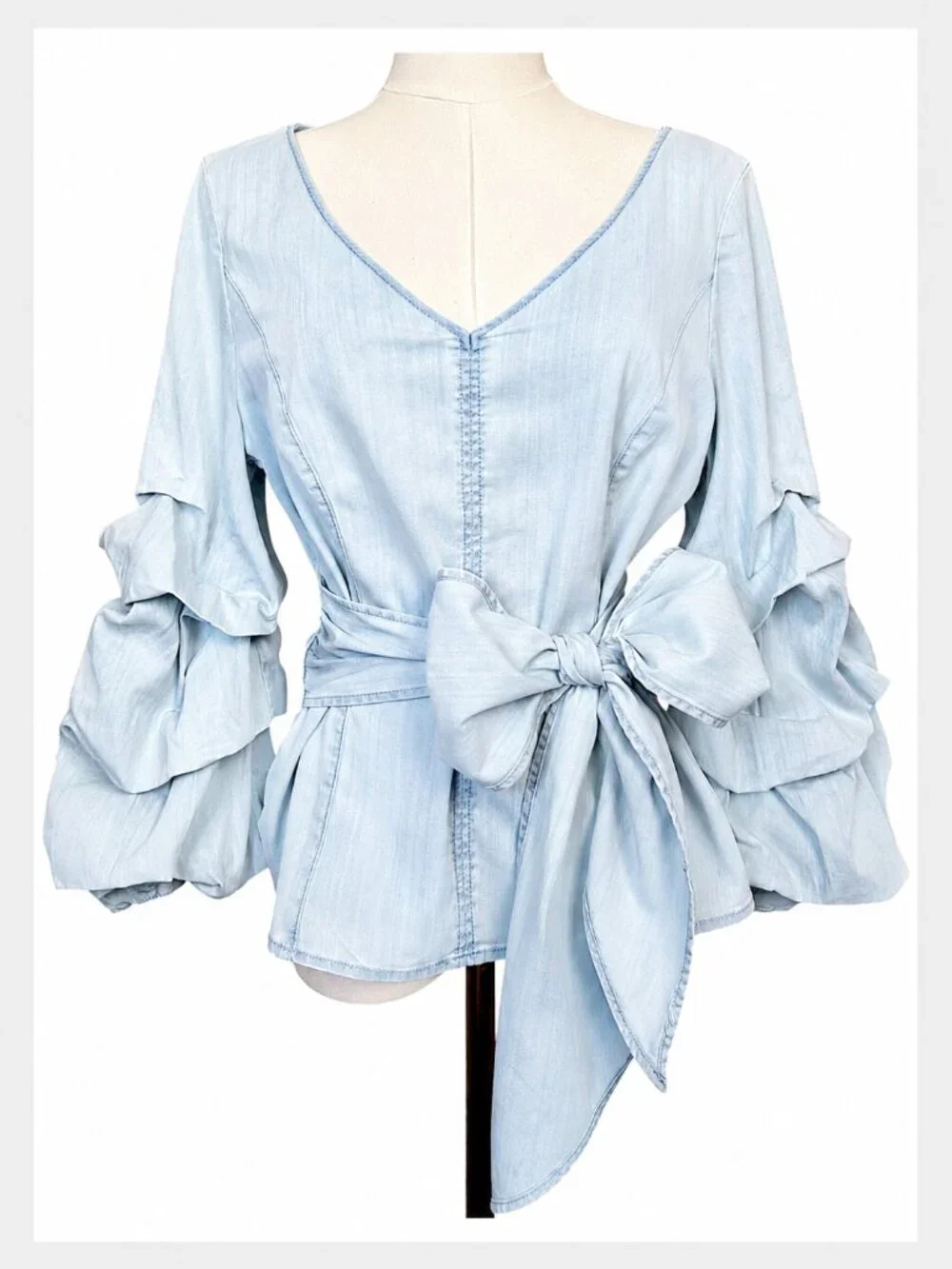 White House Black Market Denim Tencel Tie Waist Blouse Light Blue 10 L - Picture 2 of 10